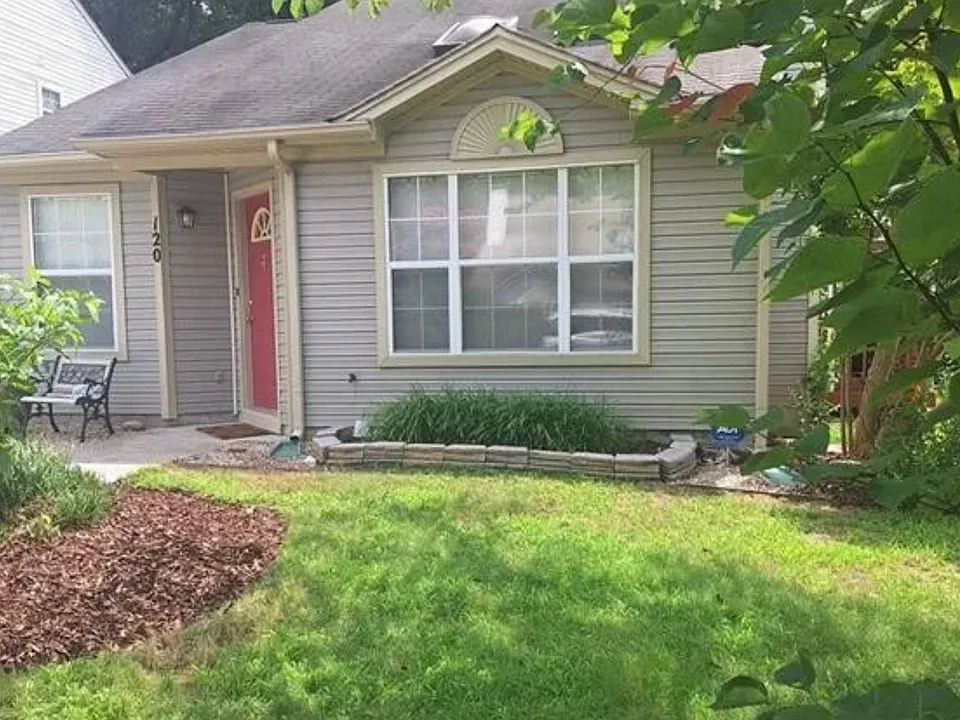 120 Raintree Way