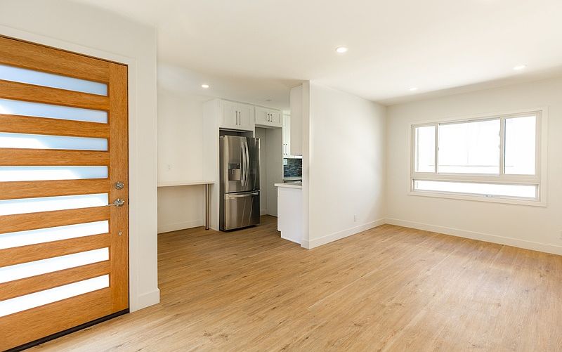 1st image of 1328 19th St APT C