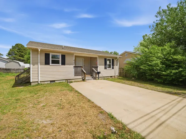 412 Bank St, Elizabeth City, NC 27909