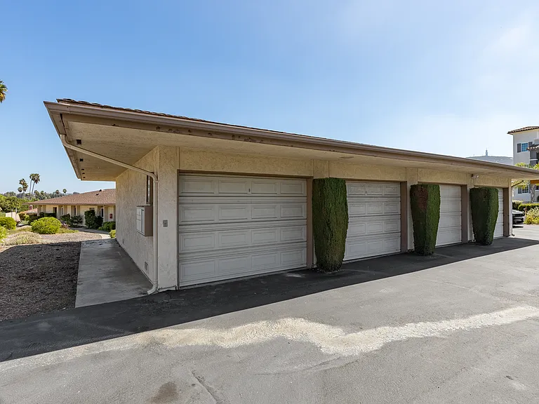 1001 La Pluma Ct — Photo 24