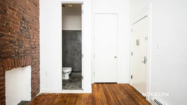 Rented by Nooklyn NYC LLC | media 28