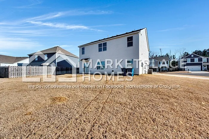1027 Park View Dr — Photo 31