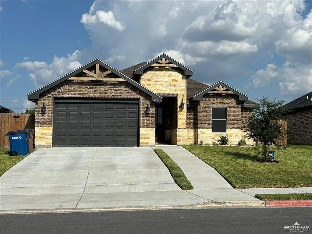 4 bed, 3.0 bath, 1730 sqft, $2,200 — Photo 2