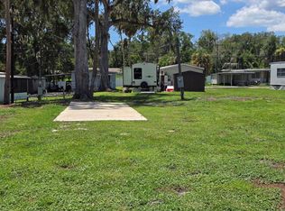 11206 Crescent Spring Dr #D33, Riverview, FL 33578