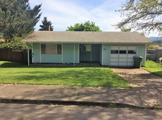 651 NE 5th St, Willamina, OR 97396