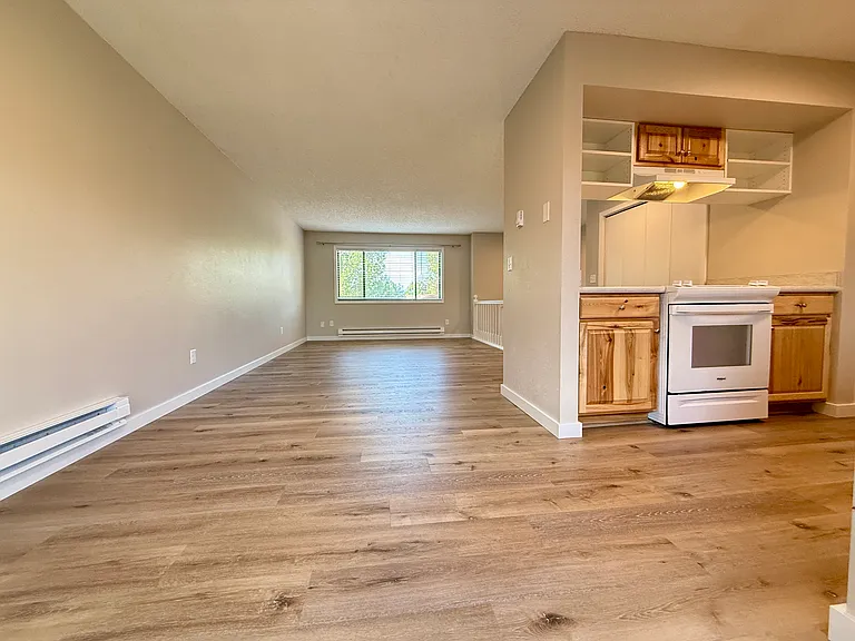 Dining area next to kitchen