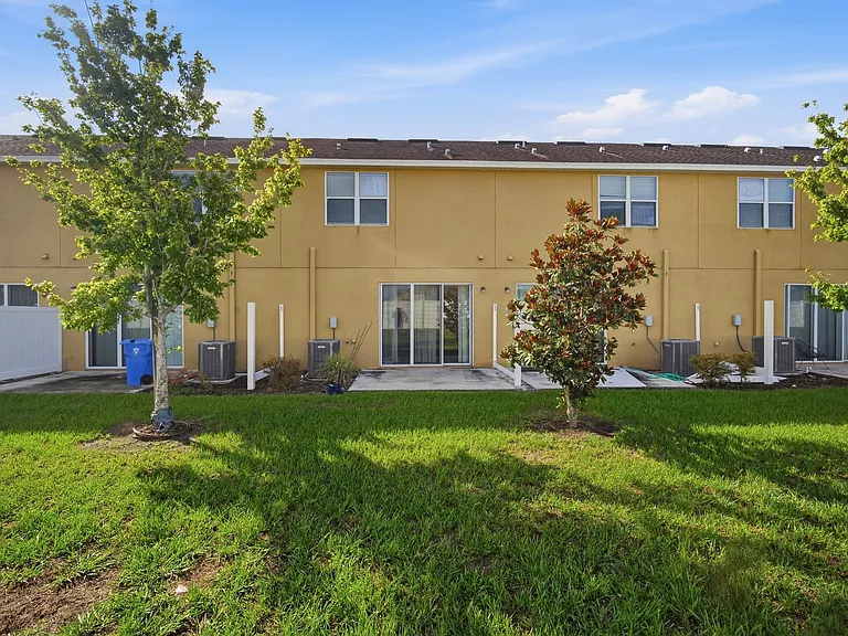 7031 Woodchase Glen Dr — Photo 11