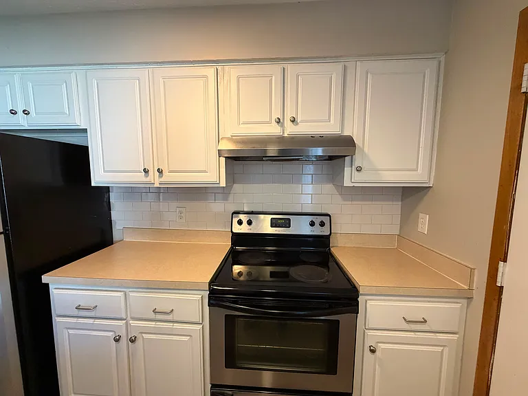1762 Queensbridge Dr #1 — Photo 9