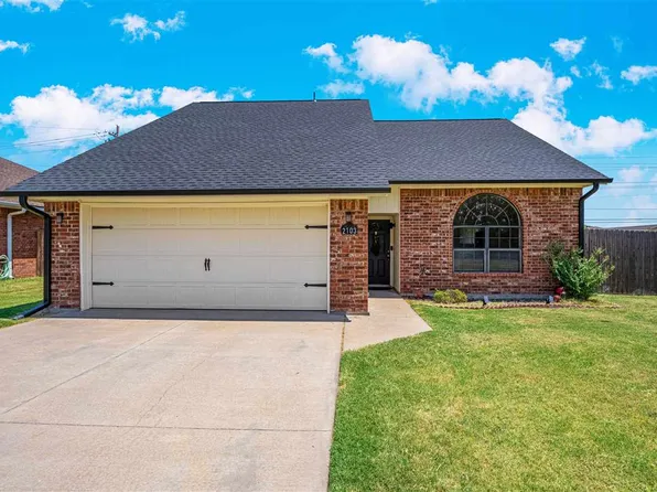 2103 NW Ashley Cir, Lawton, OK 73505