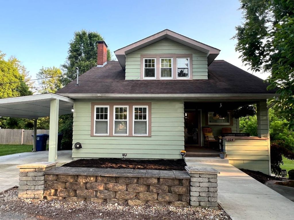 Real estate listing image