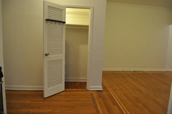 Rented by Sky Management | media 16