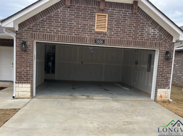 1606 Everwood Ct, Longview, TX 75605