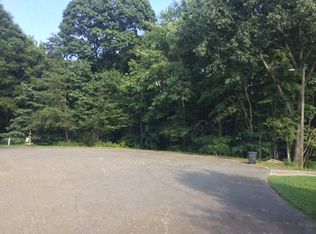 424 Idlebrook Dr, Kernersville, NC 27284