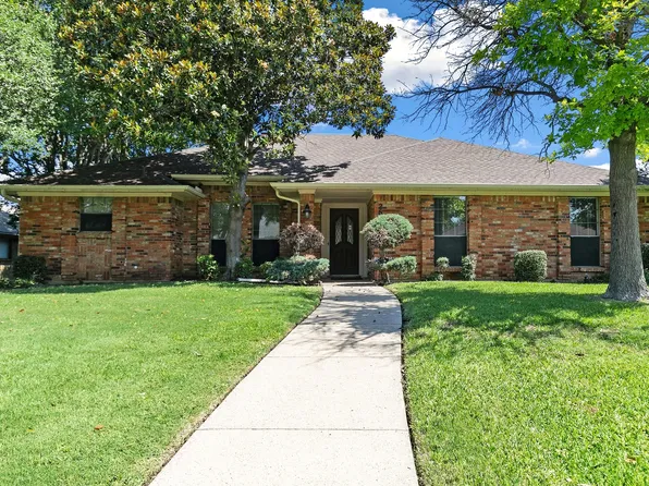 2607 Ramblewood Dr, Carrollton, TX 75006