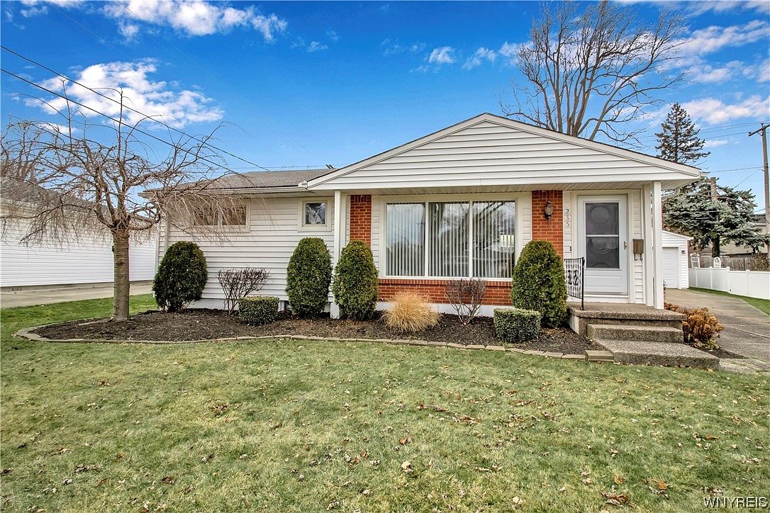 235 Green Acres Rd, Tonawanda, NY 14150 | Zillow