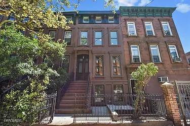 488 Madison Street in Stuyvesant Heights