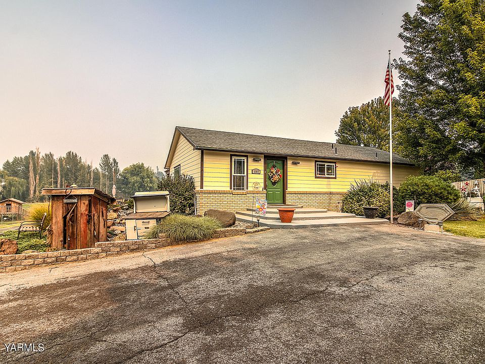 1st image of 1107 Reo Dr