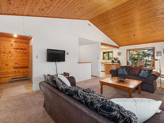 5th image of 2732 Sproatt Dr