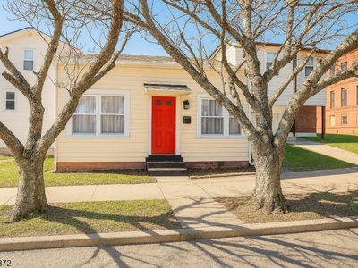 31 Kossuth St, Haledon, NJ, 07508