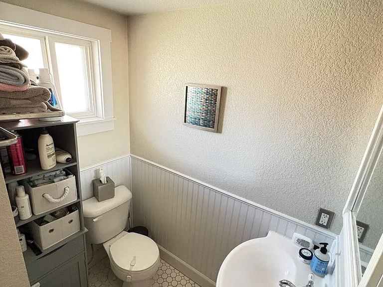 1904 S Williams St — Photo 10