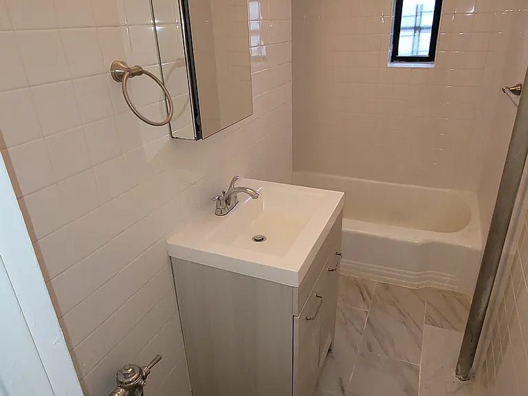 150 W End Ave #A2 — Photo 8