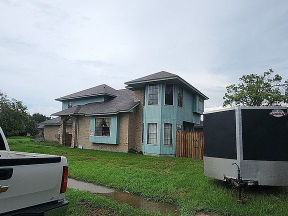2nd image of 2517 Allencrest Dr