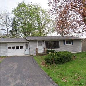 114 Cranberry Dr, Liverpool, NY, 13088