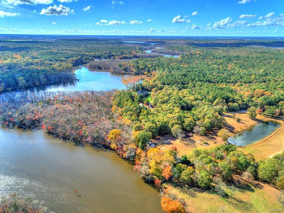 1st image of 6407 Baileys Landing Dr