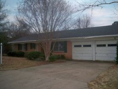 2502 SE 10th St, Mineral Wells, TX, 76067