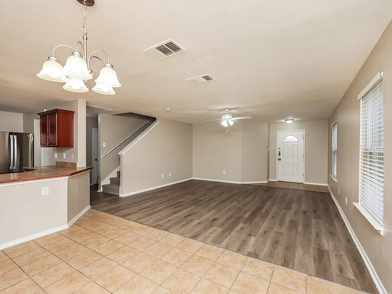 1148 Tomahawk Dr — Photo 6