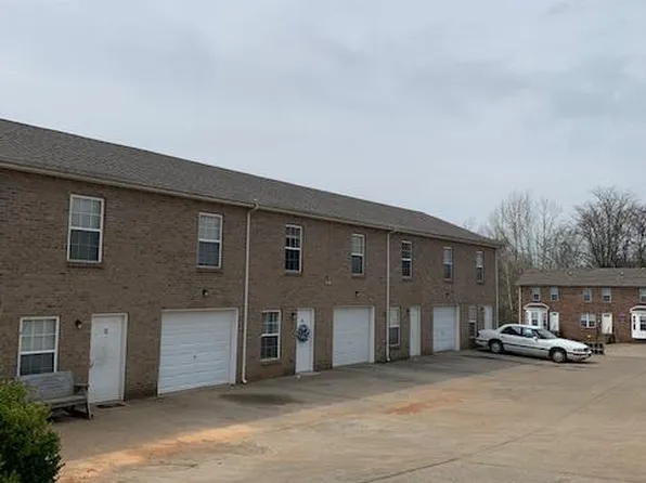 3251 Tower Dr, Clarksville, TN 37042
