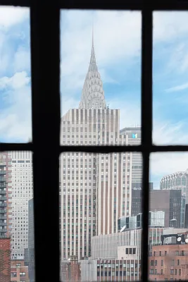 Sold by Compass | media 2