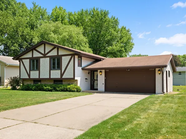 3248 Brunswick Ave N, Crystal, MN 55422