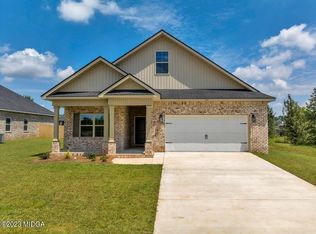 104 Raspberry Trl, Perry, GA 31069