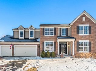 12935 S Summerhouse Dr, Plainfield, IL 60585