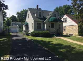 5811 N 35th St, Milwaukee, WI 53209