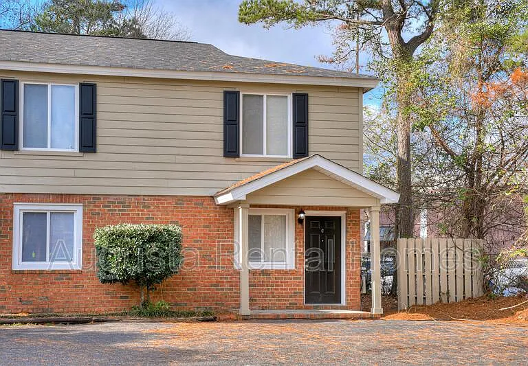 4021C Wheeler Woods Rd — Photo 3