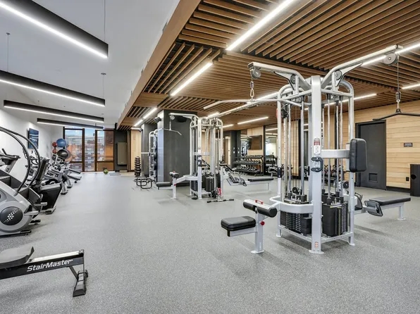 662 Pacific Street image 18 of 31