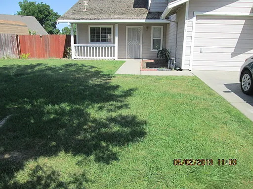 1017 Bobcat Ct photo 1
