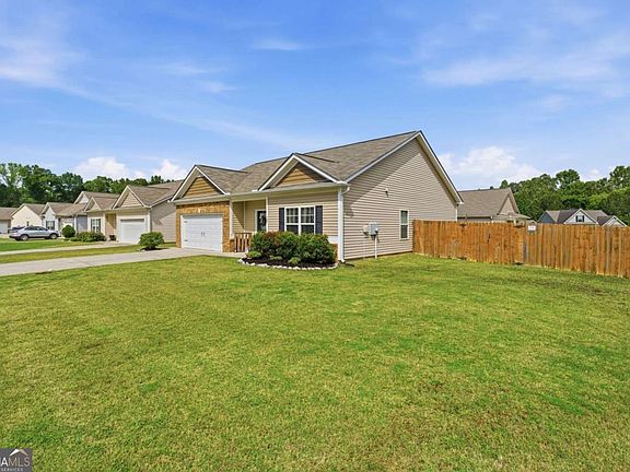 4th image of 12 Berryrun Dr SW