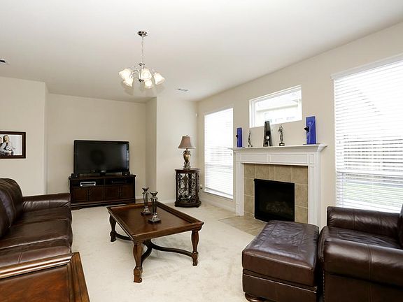 5th image of 19011 Cambridge Vale Ct