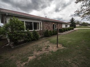 10111 Farm Road 2176, Cassville, MO 65625