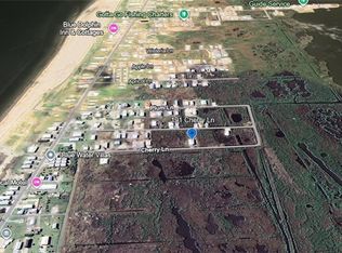 191 Cherry Ln, Grand Isle, LA 70358