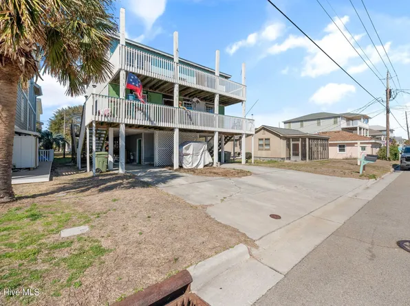 414 Fort Fisher Boulevard S, Kure Beach, NC 28449