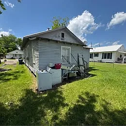 206 Section Ave — Photo 7