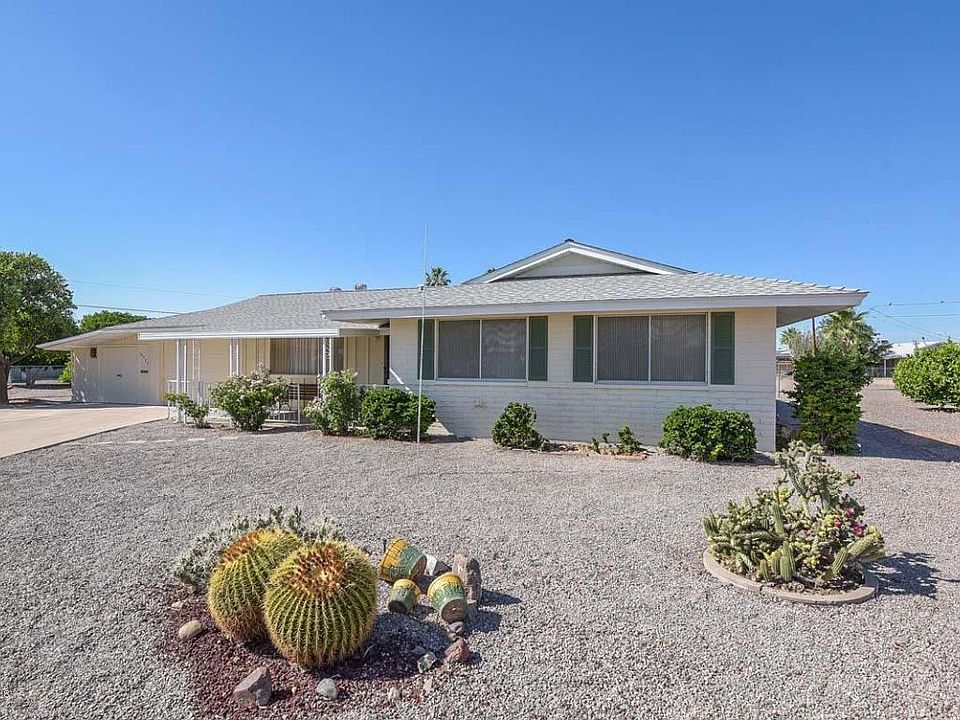 1st image of 10520 W Desert Hills Ct