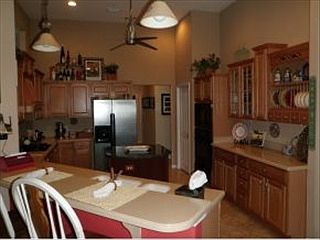 5th image of 1052 W Rollingwood Ct