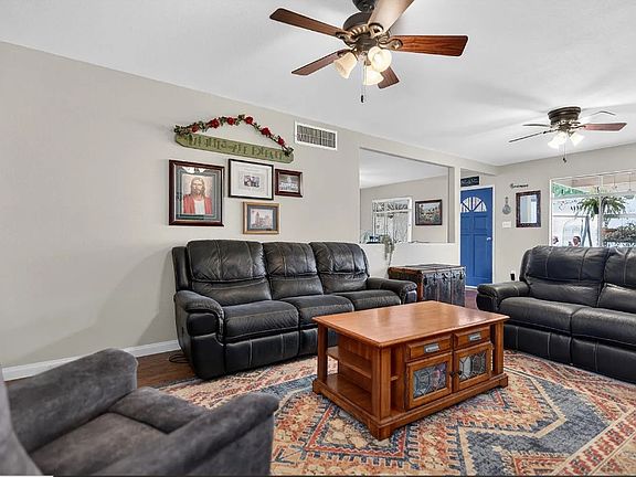 2nd image of 3905 Noel Pl #A1
