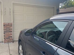 335 Norwalk Rd, Springfield, IL 62704