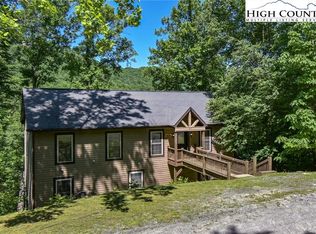 335 Locust Ridge Rd, Banner Elk, NC 28604